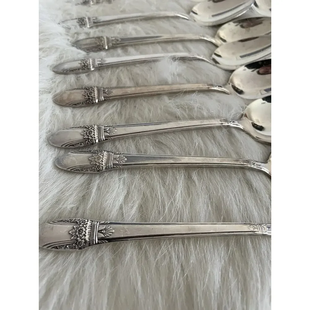 Vintage 1847 Rogers Bros First Love,1937, Service for 8, 52 Piece Set